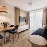 公寓式酒店 Aurum - Nowe Blisko Plazy - Neue In Strandnaehe