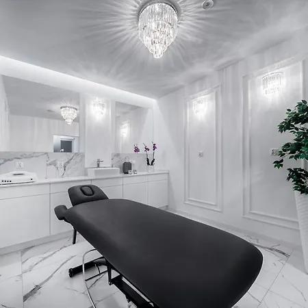 Aurum - Nowe Blisko Plazy - Neue In Strandnaehe 4* 슈비노우이스쳬