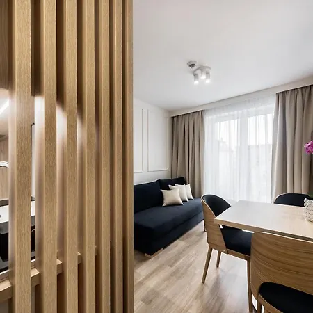 Aurum - Nowe Blisko Plazy - Neue In Strandnaehe 4* 슈비노우이스쳬