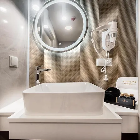 아파트호텔 Aurum - Nowe Blisko Plazy - Neue In Strandnaehe 슈비노우이스쳬