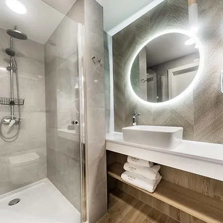 Aurum - Nowe Blisko Plazy - Neue In Strandnaehe Apartmanhotel