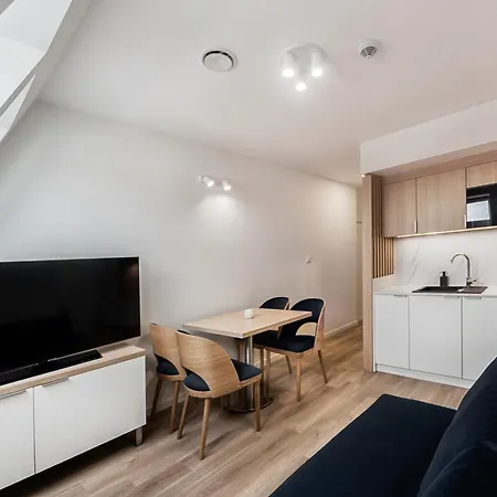 아파트호텔 Aurum - Nowe Blisko Plazy - Neue In Strandnaehe 4*