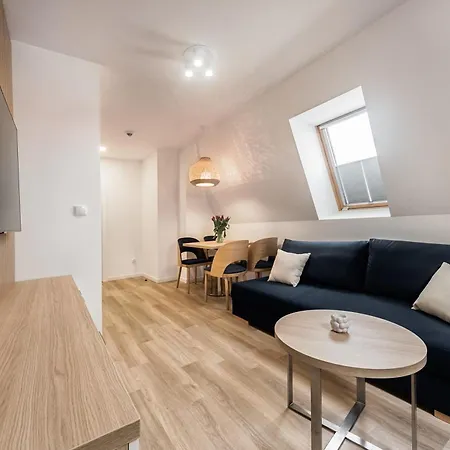 아파트호텔 Aurum - Nowe Blisko Plazy - Neue In Strandnaehe 슈비노우이스쳬