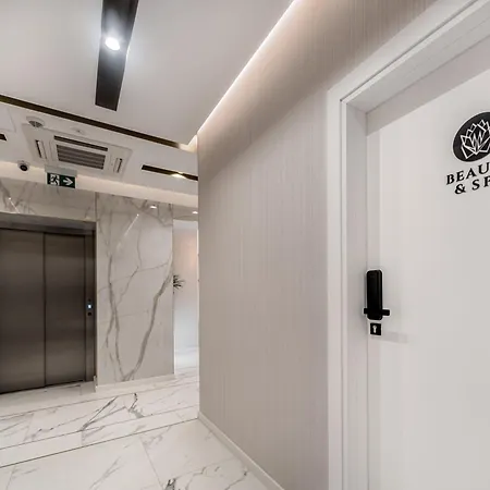 아파트호텔 Aurum - Nowe Blisko Plazy - Neue In Strandnaehe 슈비노우이스쳬