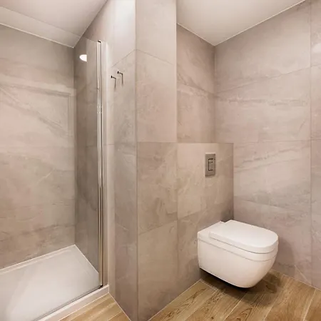 Aurum - Nowe Blisko Plazy - Neue In Strandnaehe 아파트호텔 슈비노우이스쳬