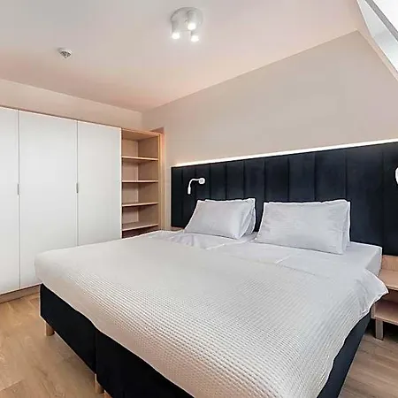 Aurum - Nowe Blisko Plazy - Neue In Strandnaehe Apartmanhotel 4*